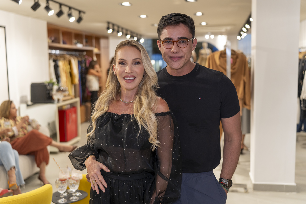 Fernanda Caliari e Ricardo Silveira