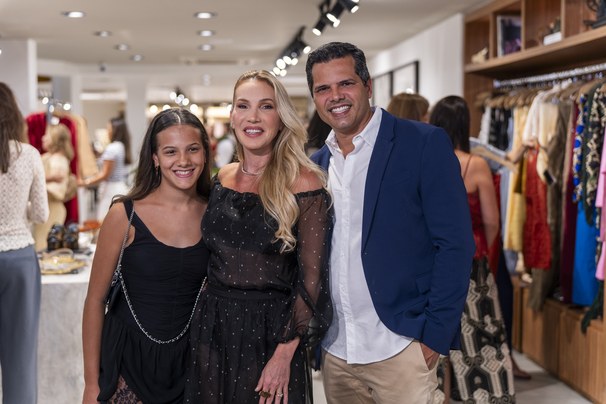 Maria, Fernanda Caliari e Fabricio Coelho