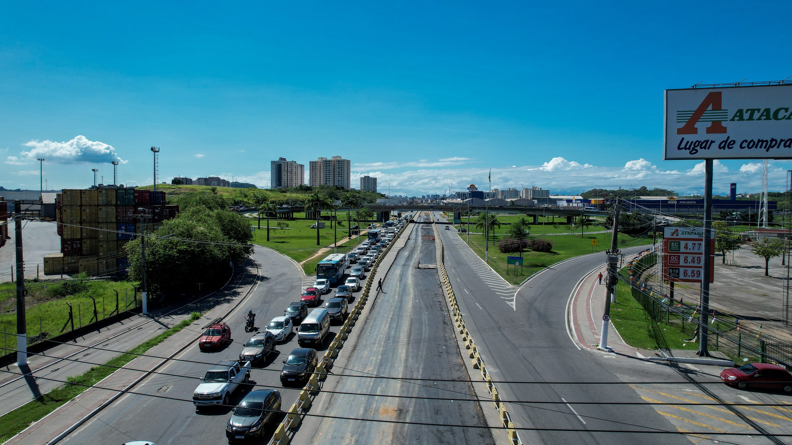 Obras do Expresso GV na Avenida Carlos Lindenberg, em Vila Velha