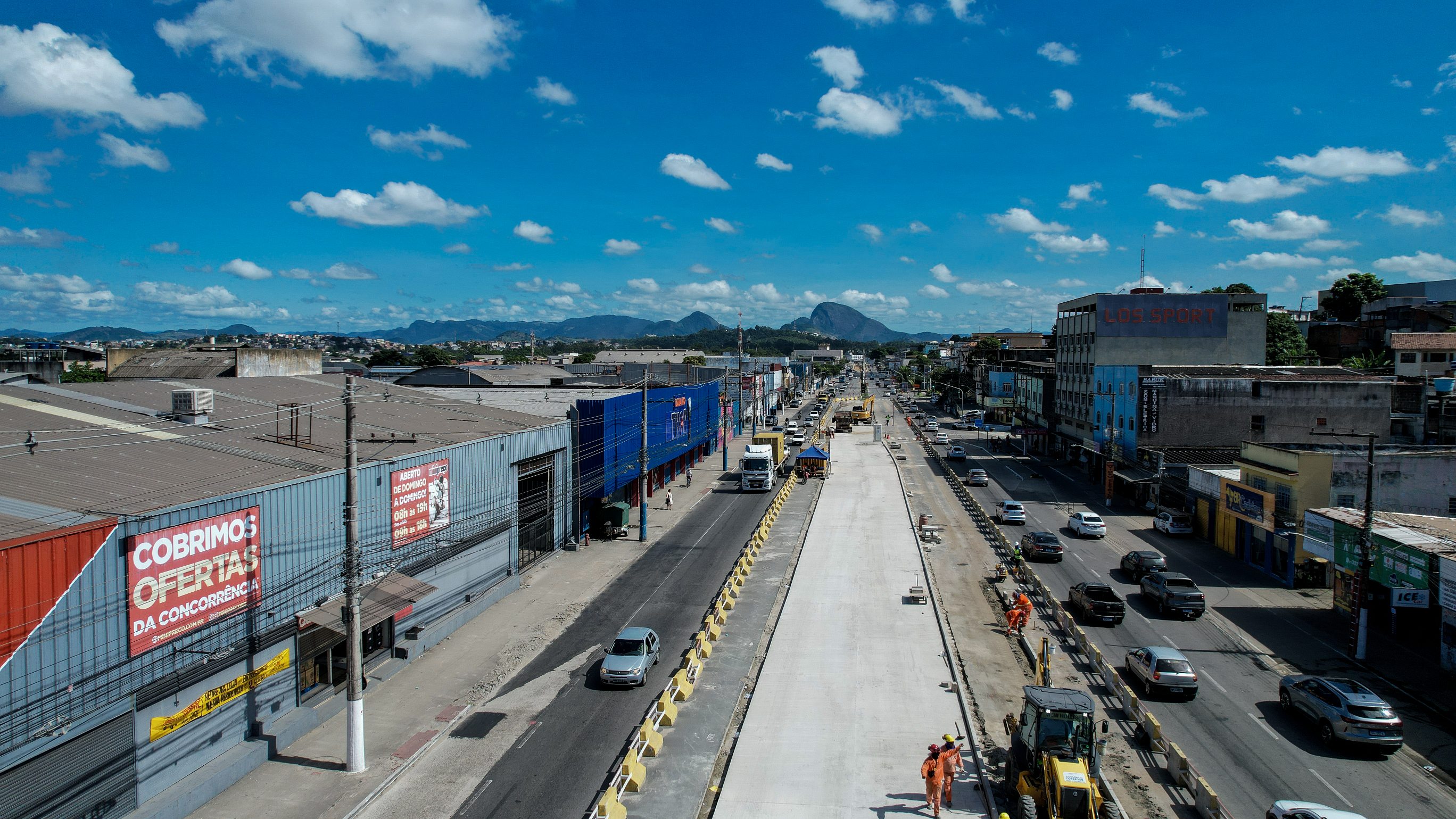 Obras do Expresso GV na Avenida Carlos Lindenberg, em Vila Velha