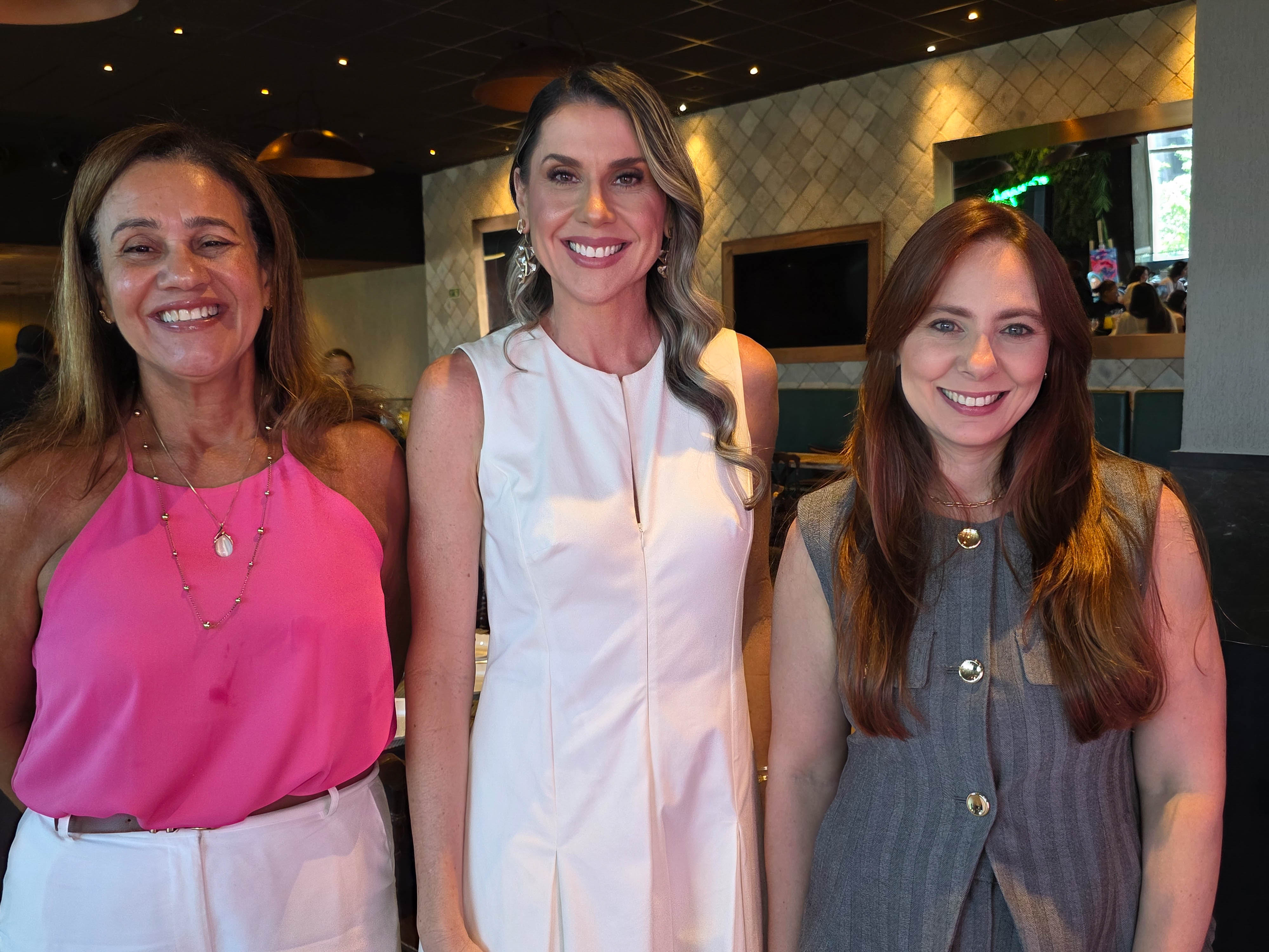 Luciane Ventura, Leticia Dalvi e Deisy Nespoli