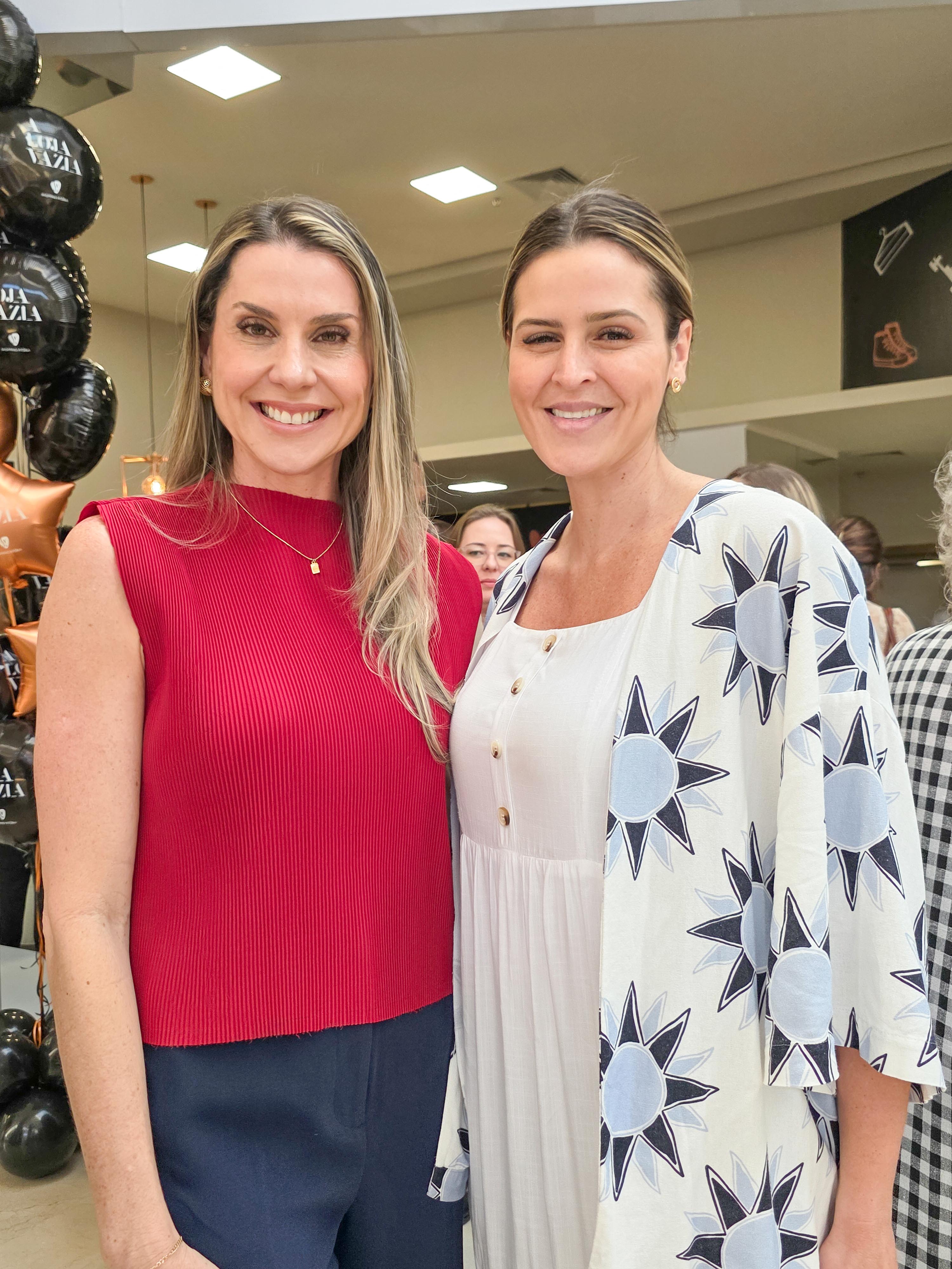 Leticia Dalvi e Juliana Devens