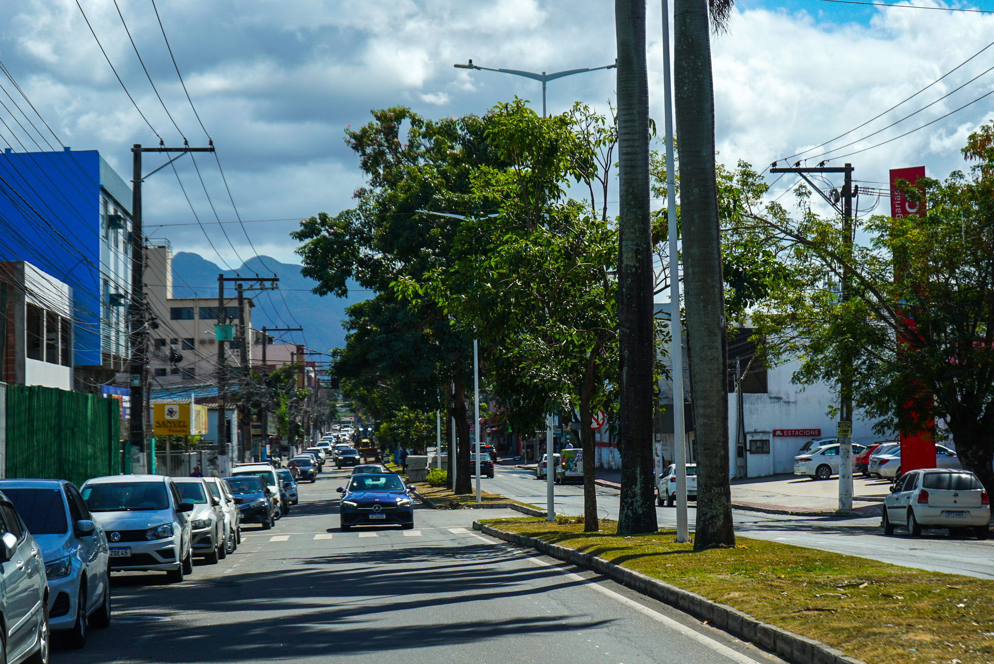 Obras na Avenida José Rato, no Bairro de Fátima, na Serra