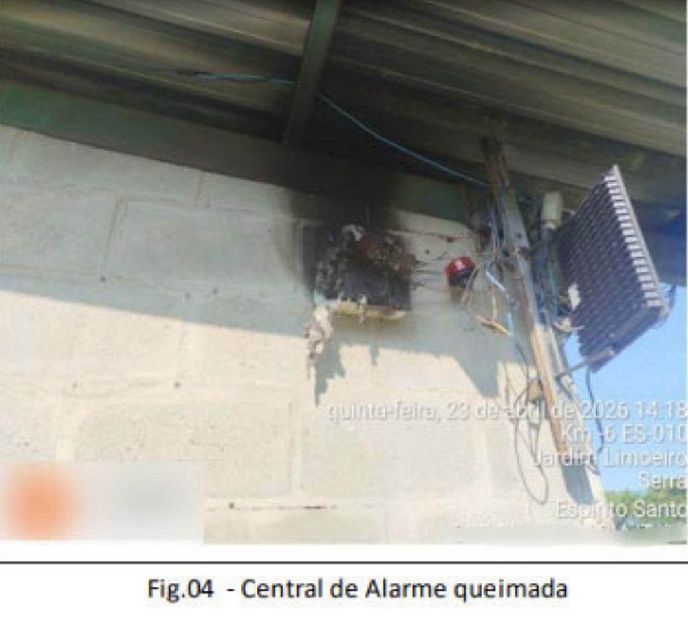 Fotos ocorrência de incêndios e superaquecimento em cabos elétricos no Arquivo Geral do TJES